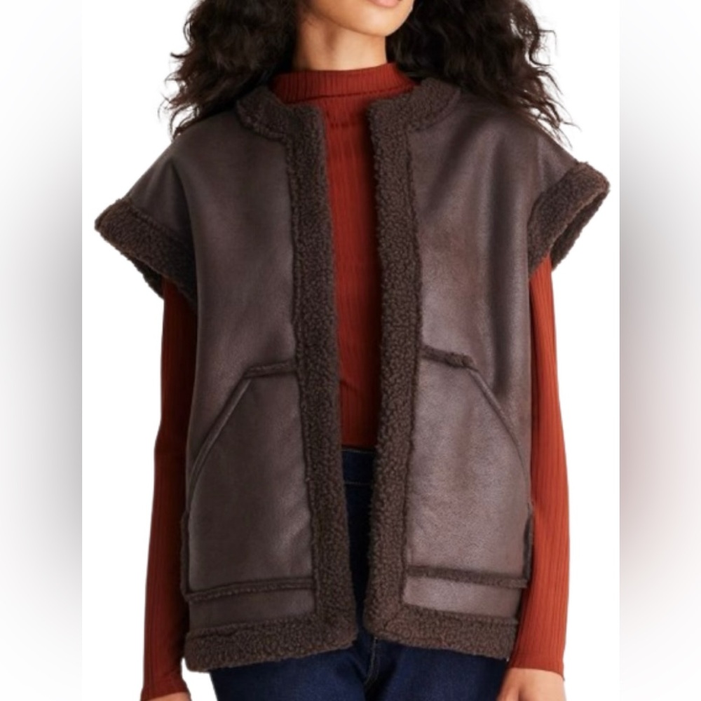 NWT Future Collective Faux Shearling Lined Leather Vest Size S